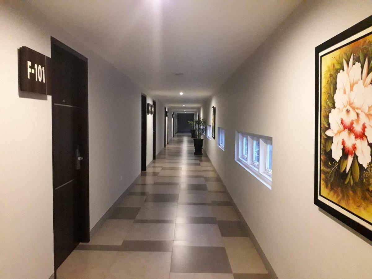 Bess Resort & Waterpark Hotel And Convention Malang Zewnętrze zdjęcie