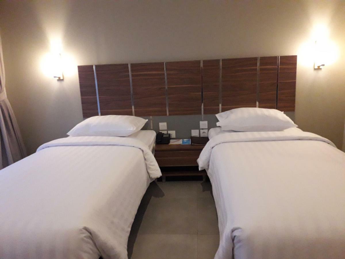 Bess Resort & Waterpark Hotel And Convention Malang Zewnętrze zdjęcie